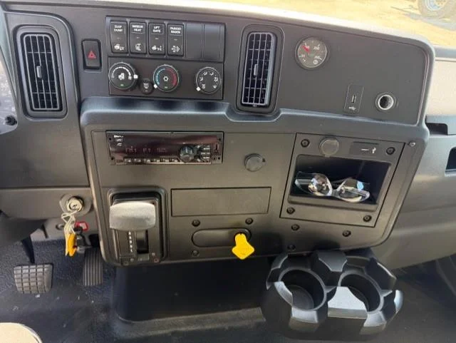 2020 International MV — photo 10