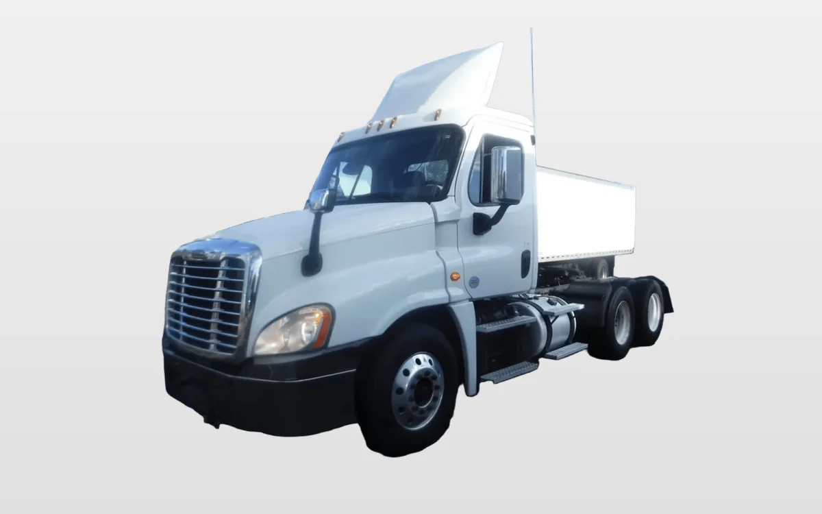 2018 Freightliner Cascadia - image 1