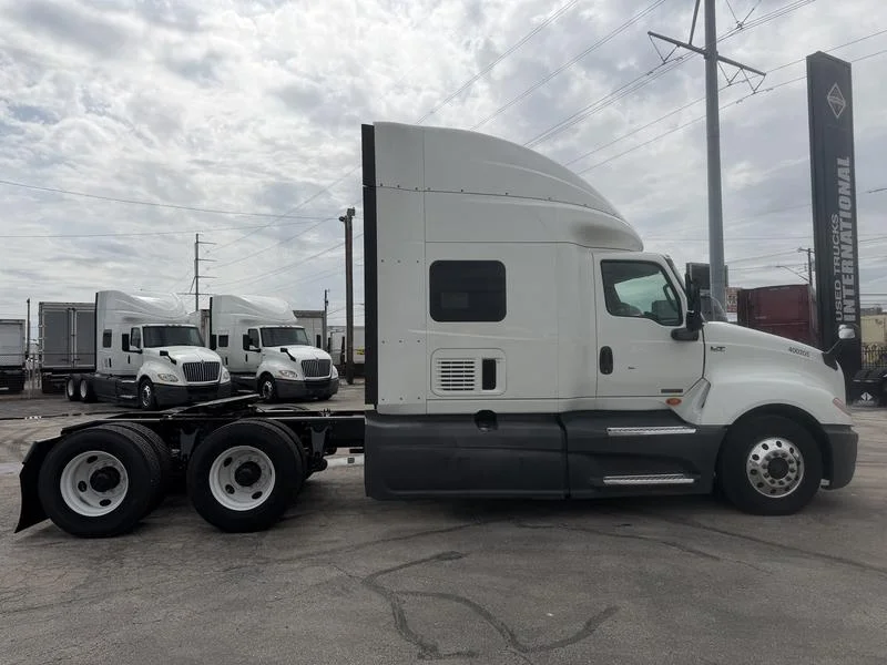 2020 International LT in Dallas — photo 2