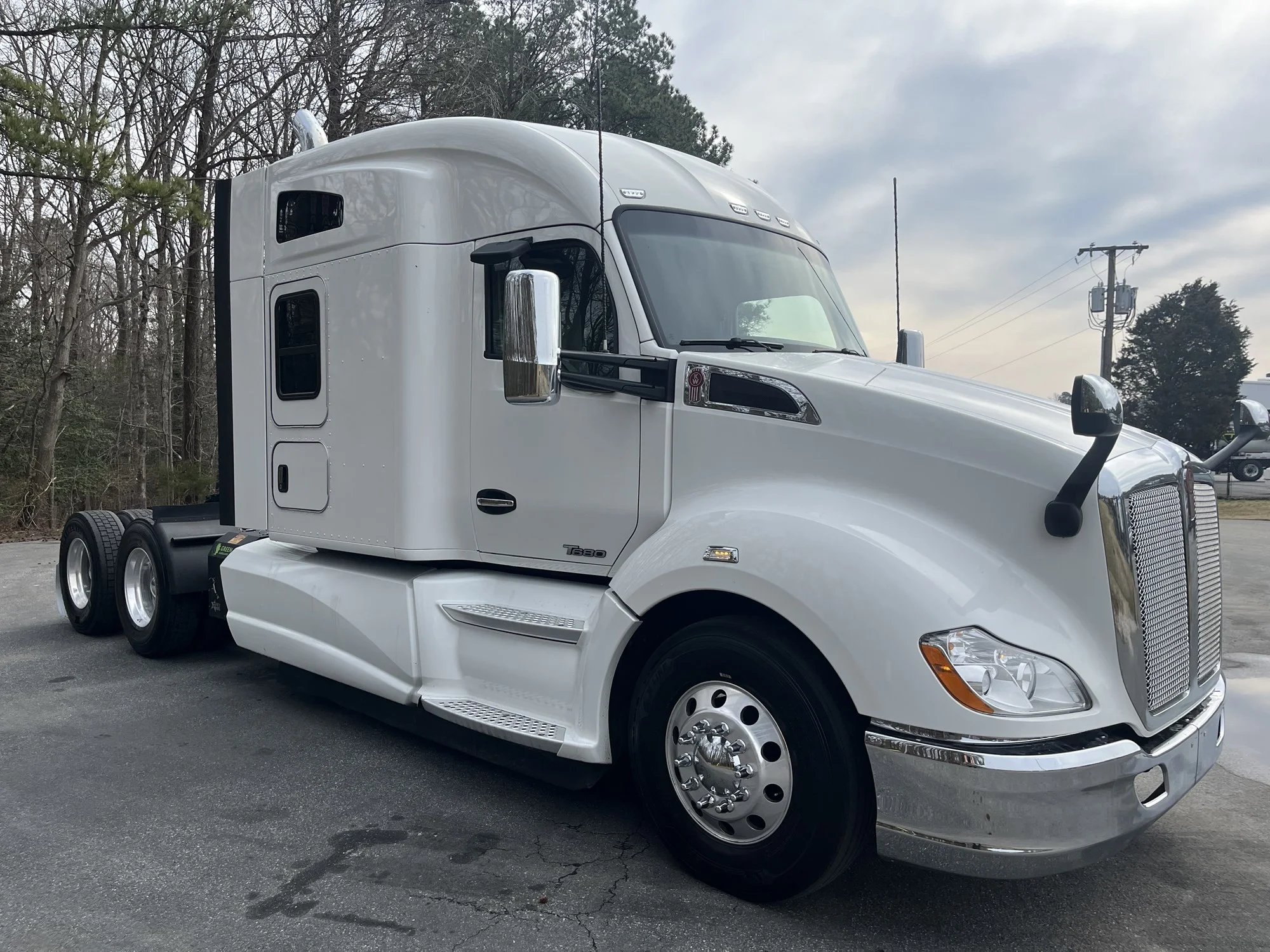 2021 Kenworth T680 - image 3