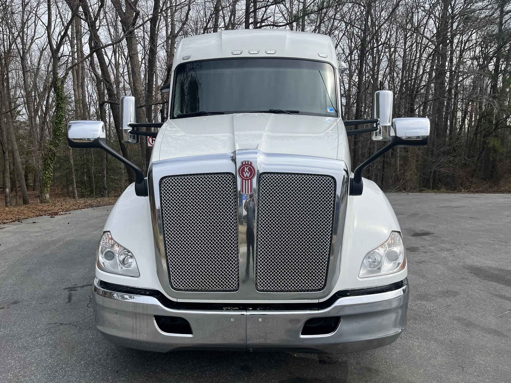 2021 Kenworth T680 - image 2
