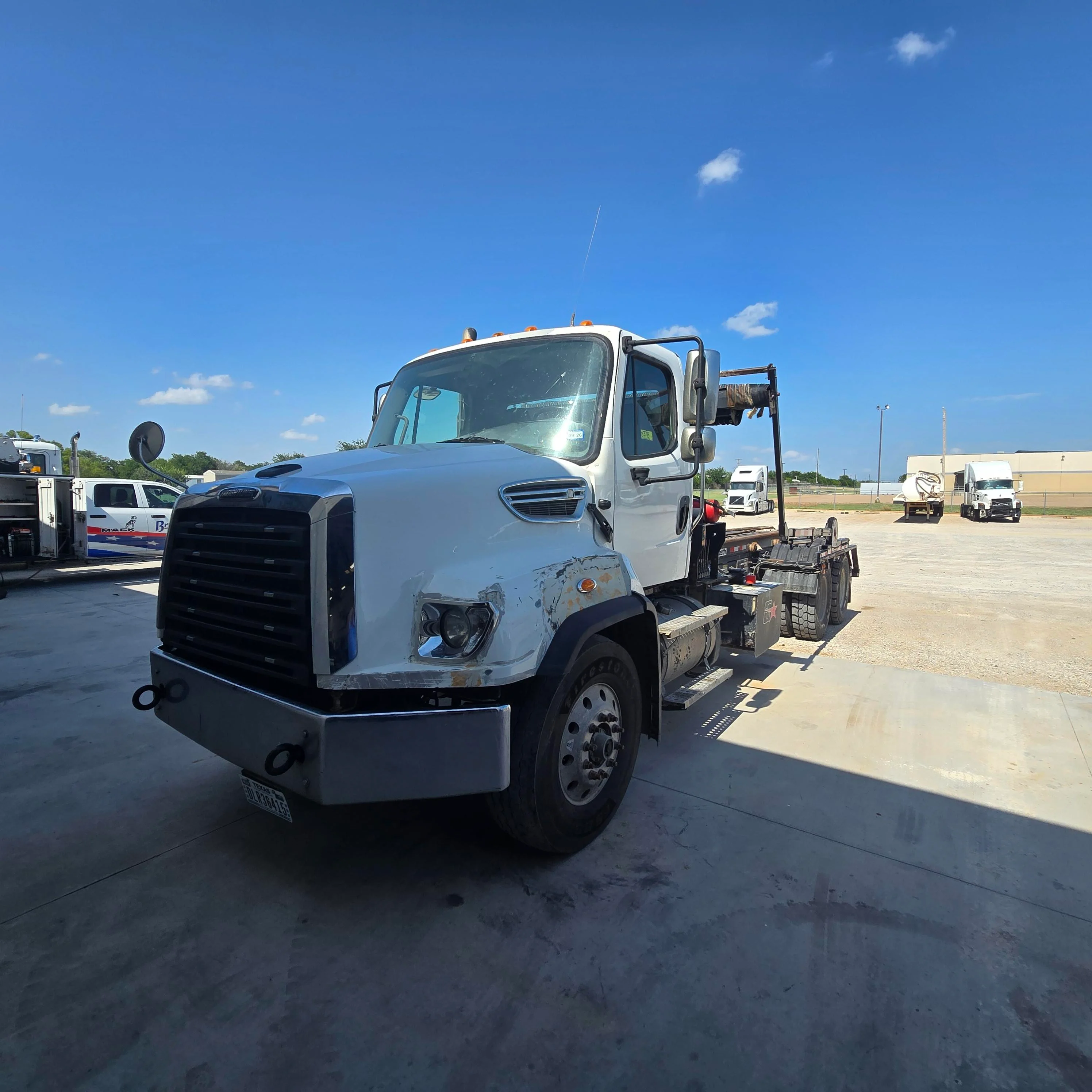 2021 Freightliner 114SD