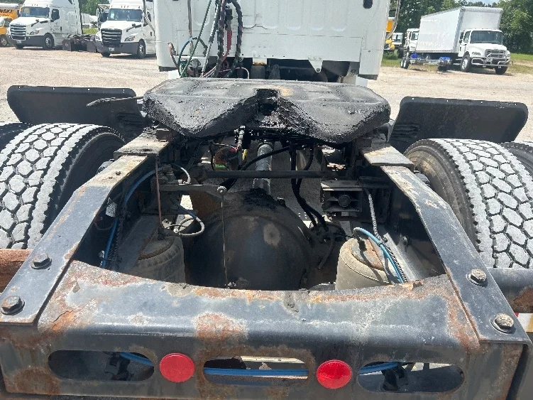 2019 Freightliner eM2 in Poplar Bluff, MO — photo 6