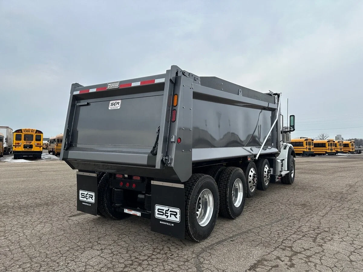 2025 International HX - image 4