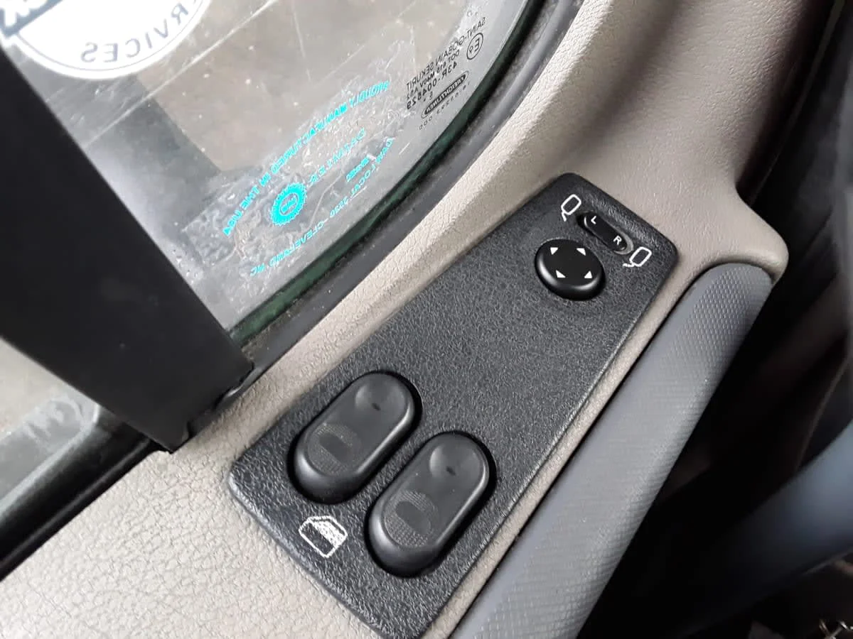 2018 Freightliner Cascadia - image 11