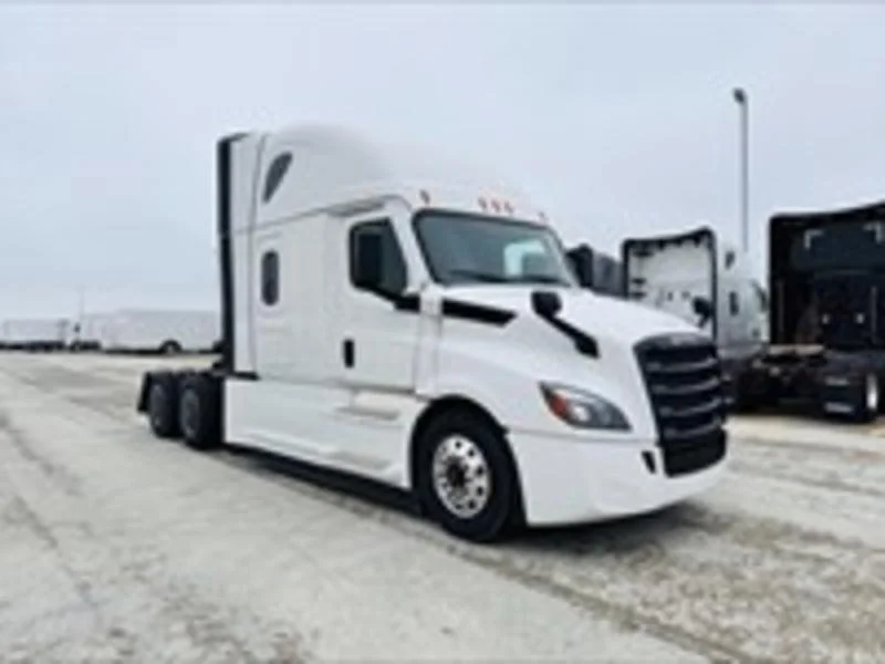 2026 Freightliner Cascadia - image 12