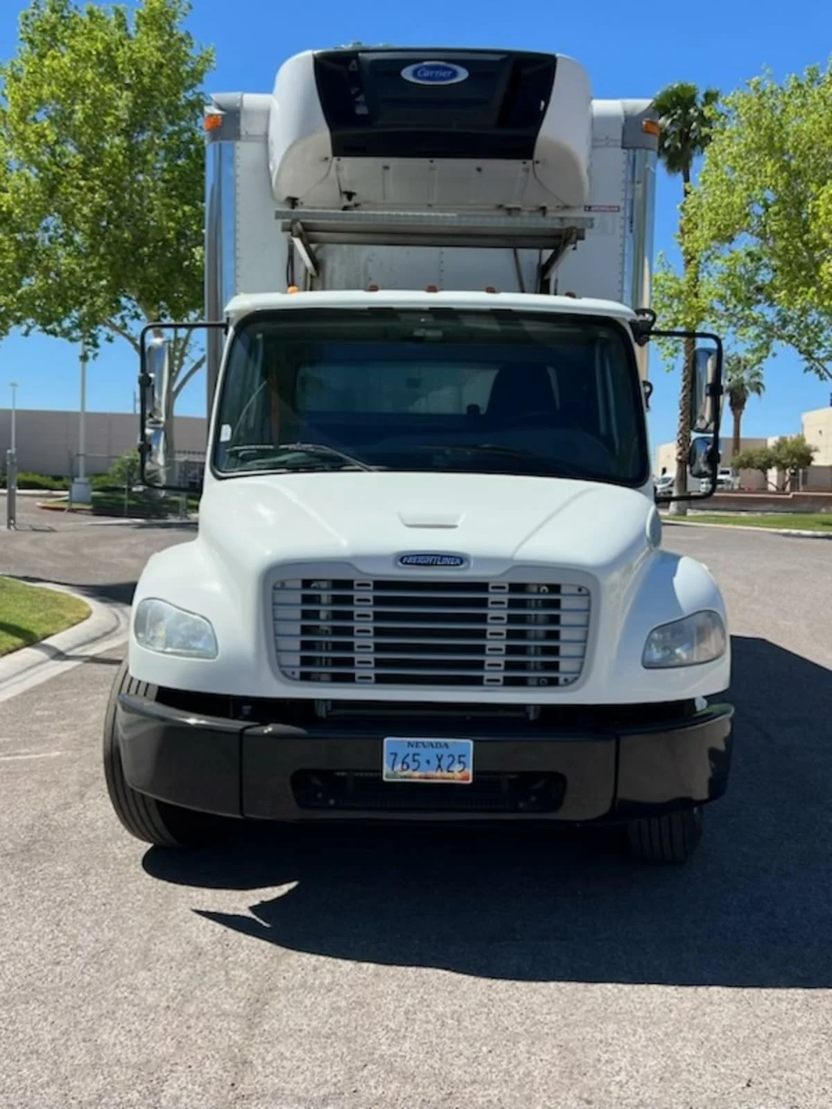 2016 Freightliner M2 106 - image 2