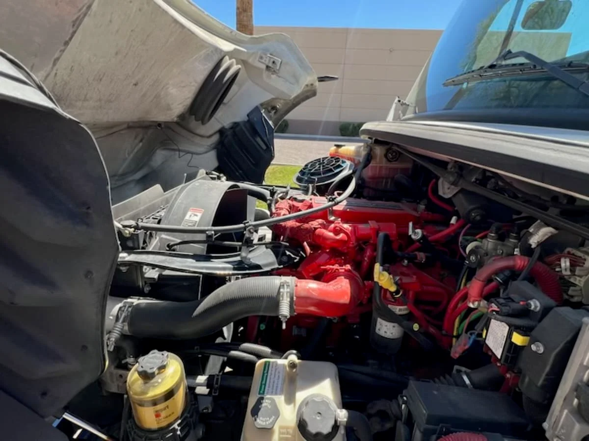 2016 Freightliner M2 106 - image 10