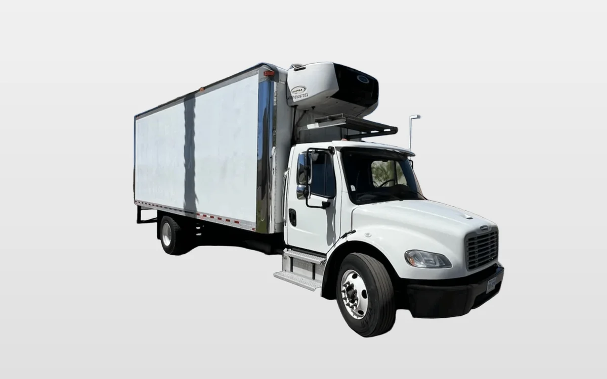 2016 Freightliner M2 106 - image 1