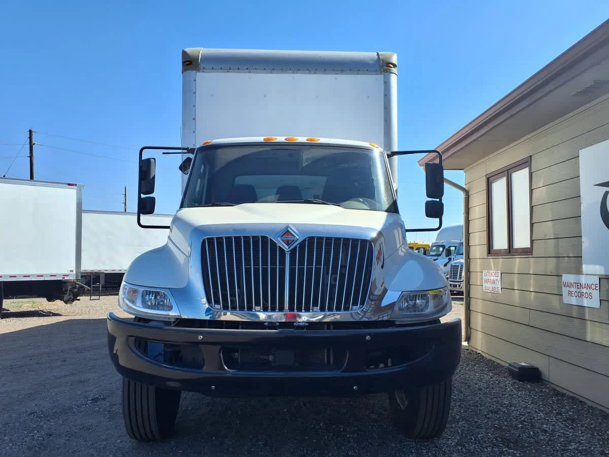 2018 International 4300 in Commerce City, CO — photo 2