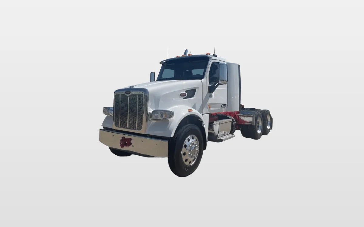 2022 Peterbilt 567 - image 1