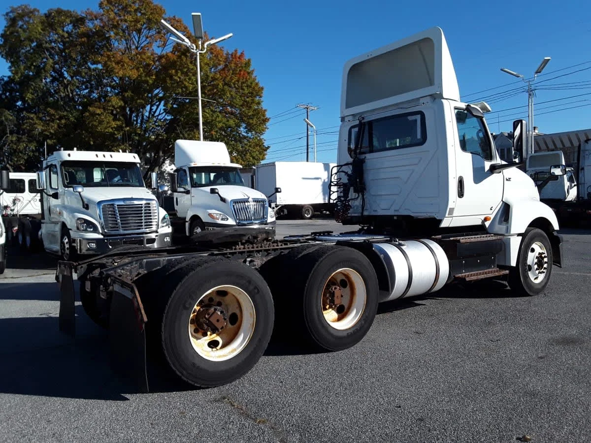 2019 International LT in Allentown, PA — photo 4