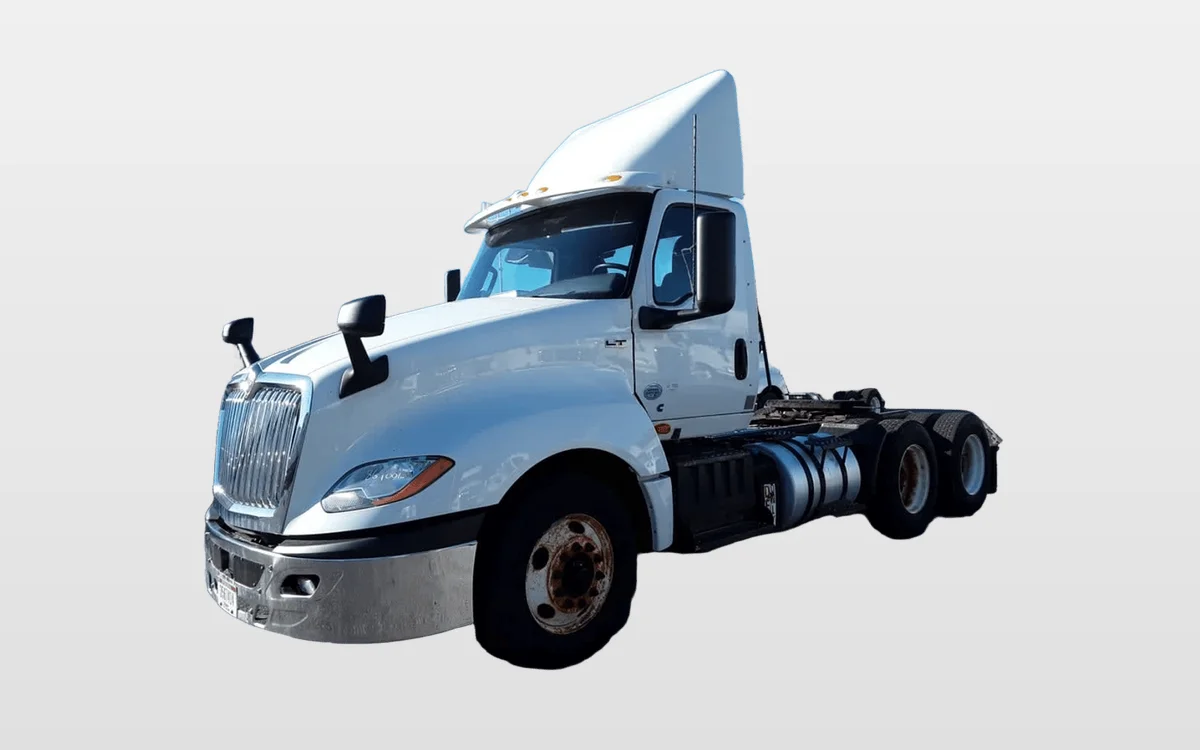 2019 International - image 1