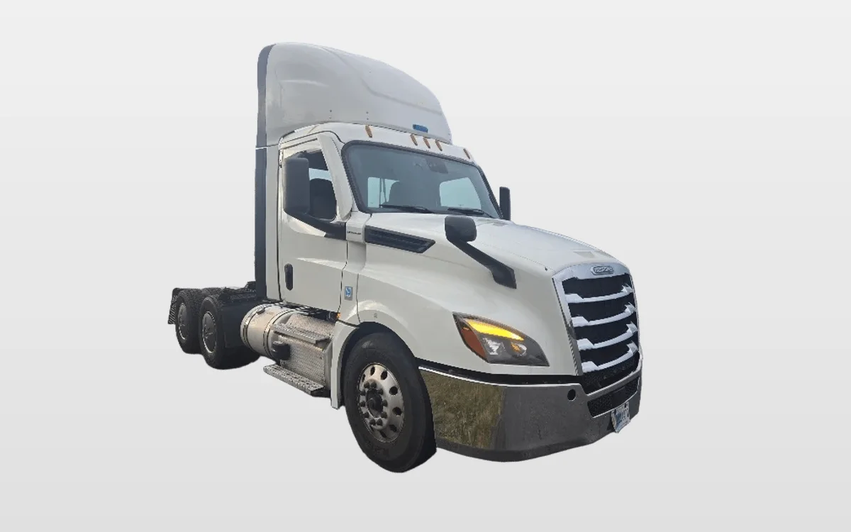 2020 Freightliner - image 1