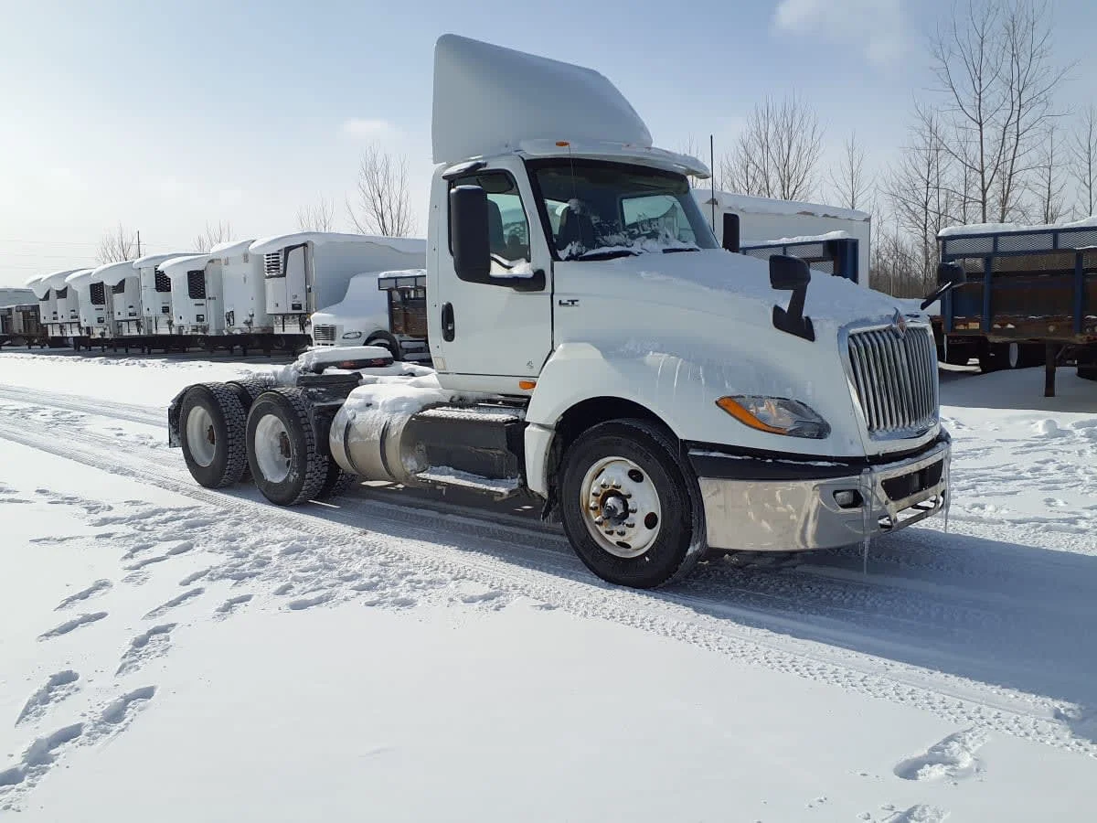 2019 International LT in Wayland, MI — photo 3