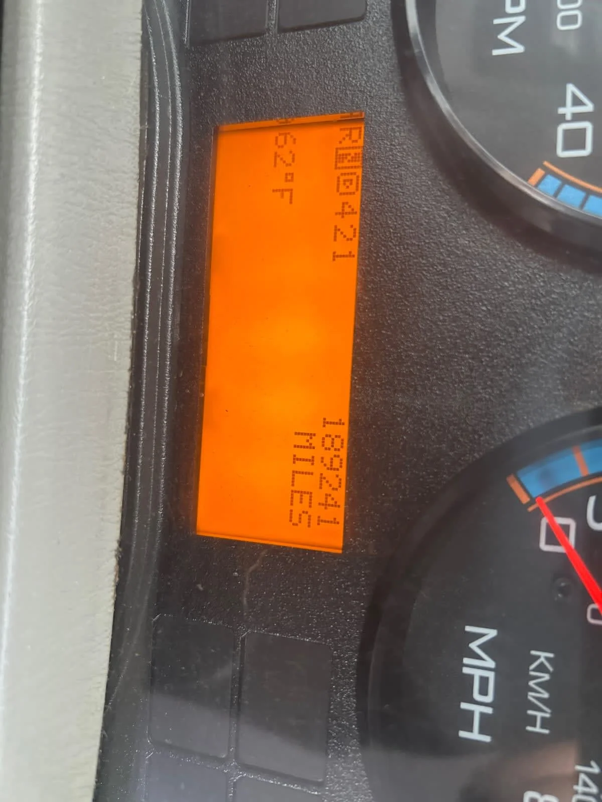 2019 International 4300 - image 10