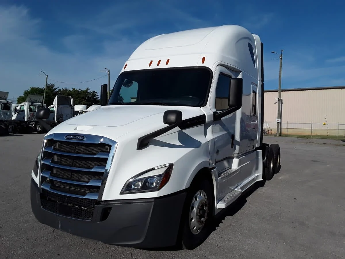2020 Freightliner Cascadia in La Vergne, TN