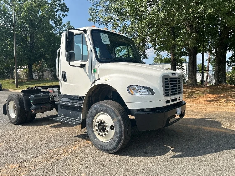 2019 Freightliner eM2