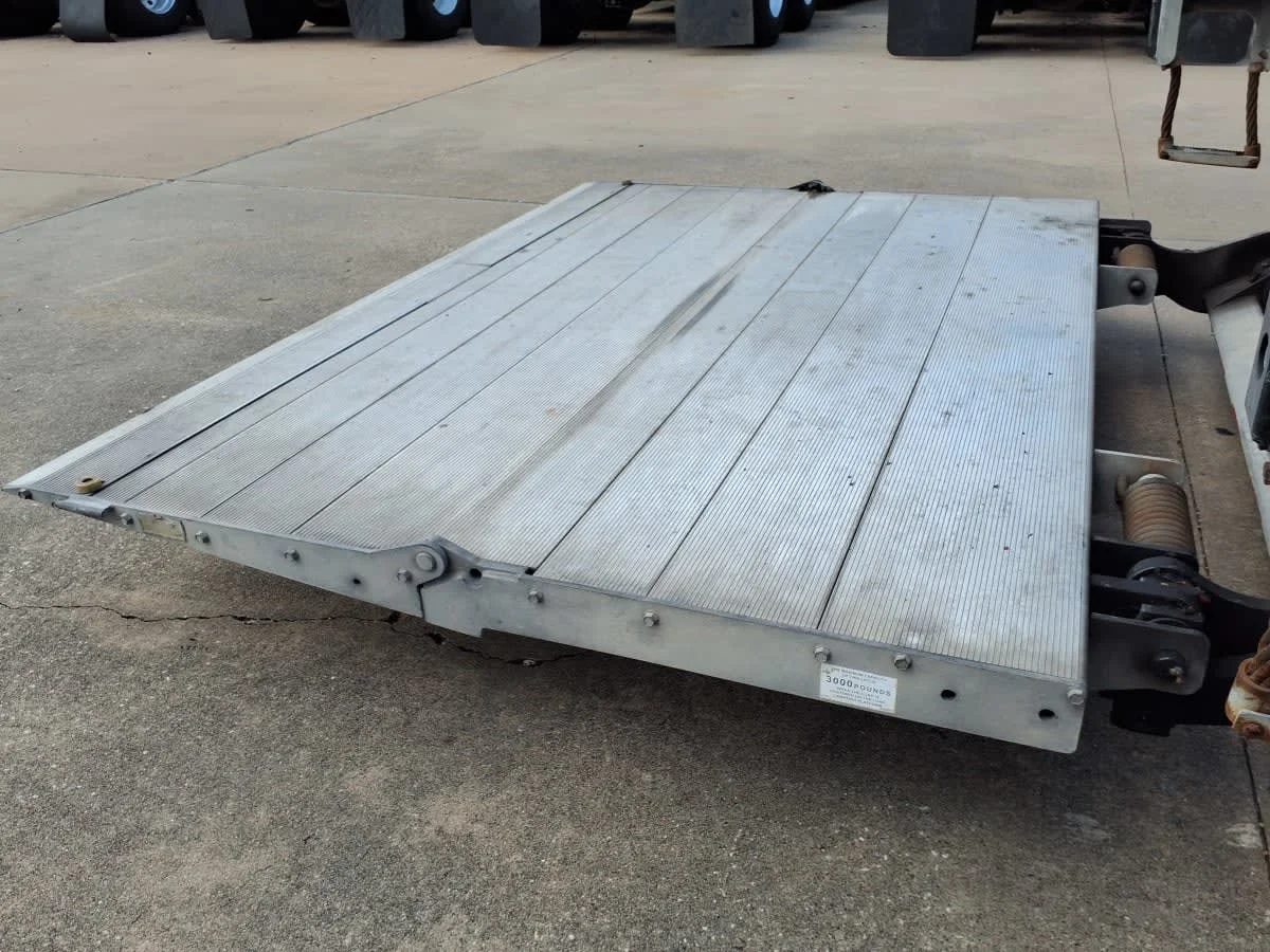 2019 International 4300 in Houston, TX — photo 11