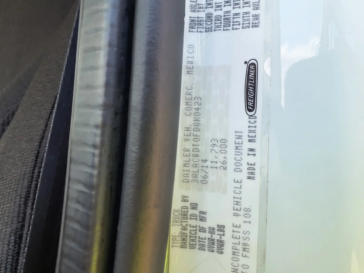 2015 Freightliner M2 106 in Wayland, MI — photo 11