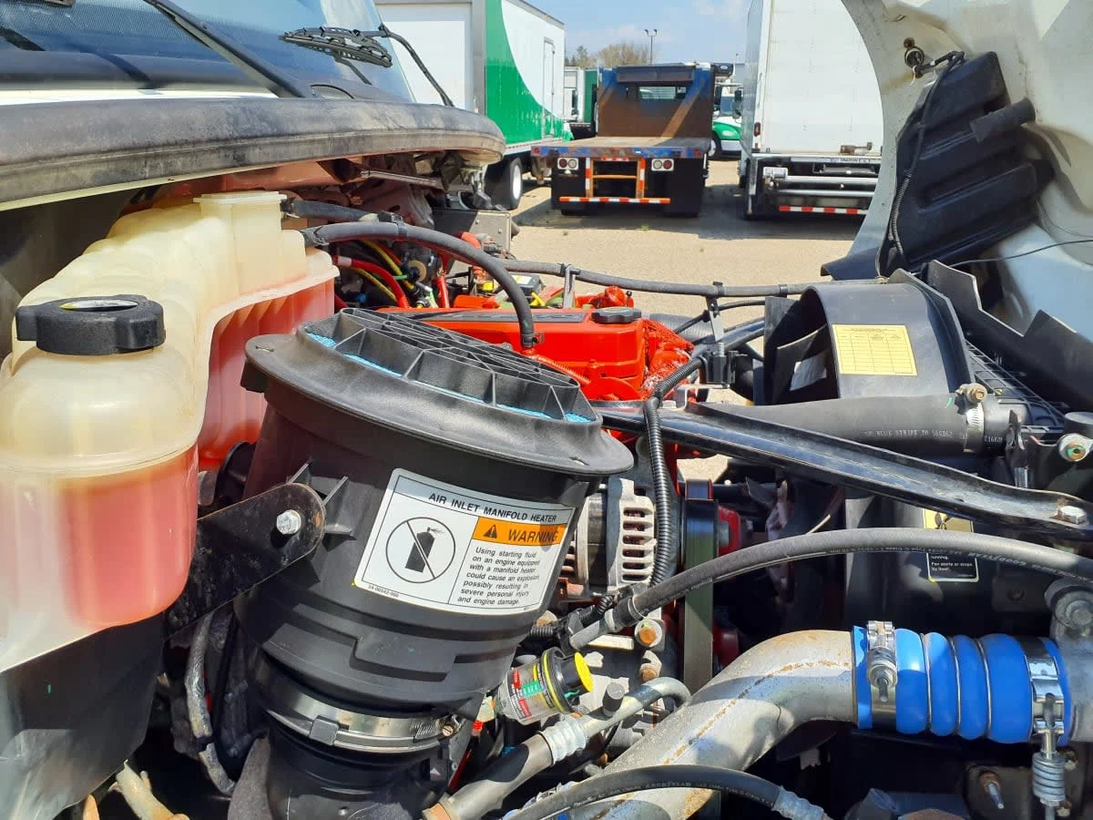 2015 Freightliner M2 106 in Wayland, MI — photo 13