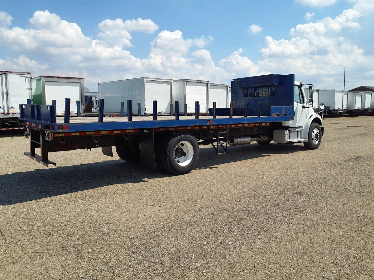 2015 Freightliner M2 106 in Wayland, MI — photo 4