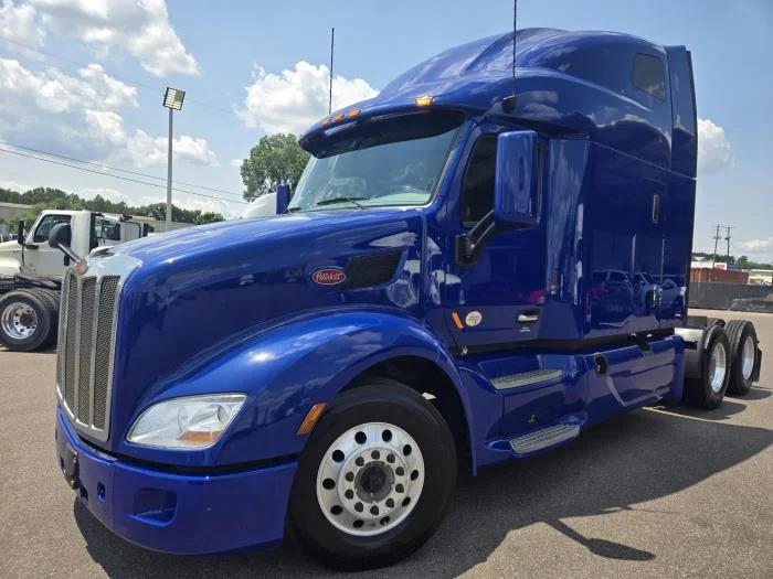 2022 Peterbilt 579 - image 20