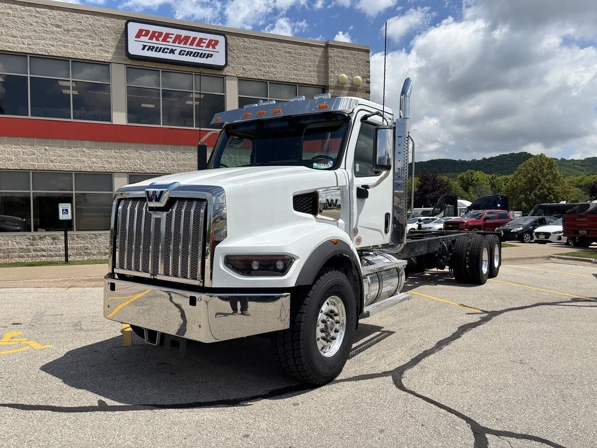 2027 Western Star 49X