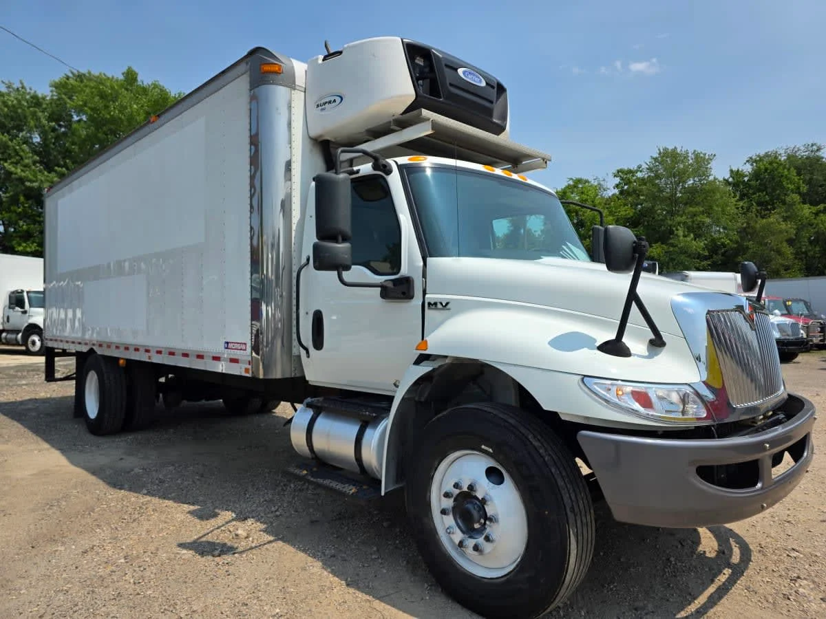 2020 International MV in Bensalem, PA — photo 3