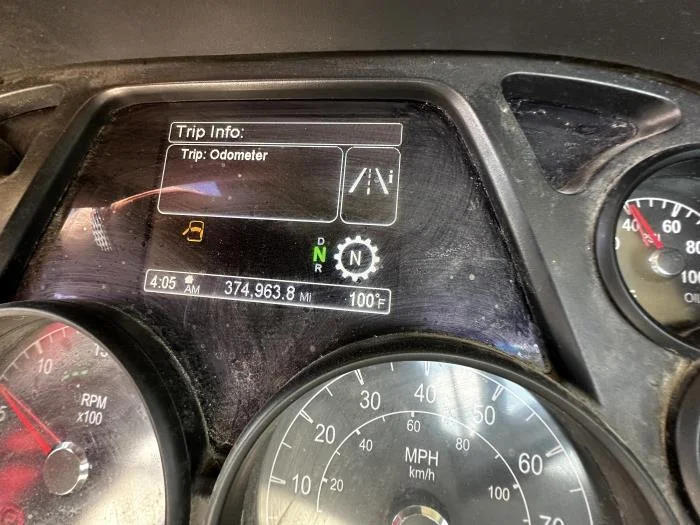 2021 Peterbilt 579 in Austin, TX — photo 11