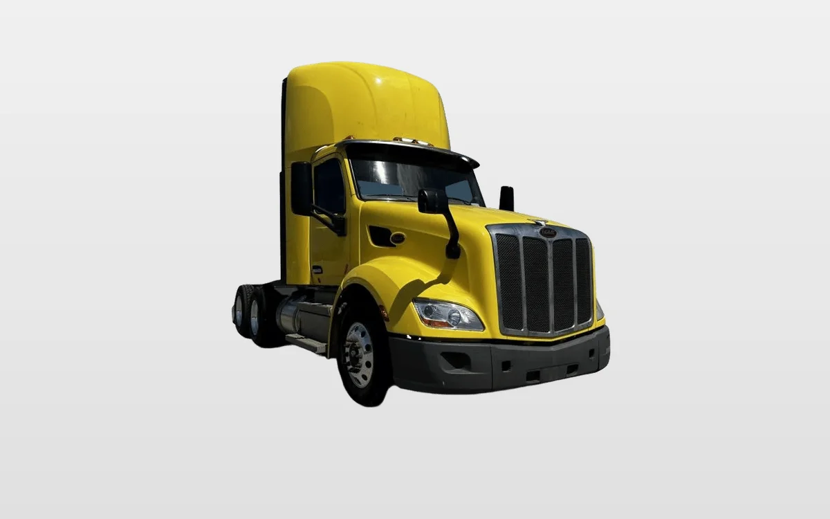 2021 Peterbilt 579 - image 1