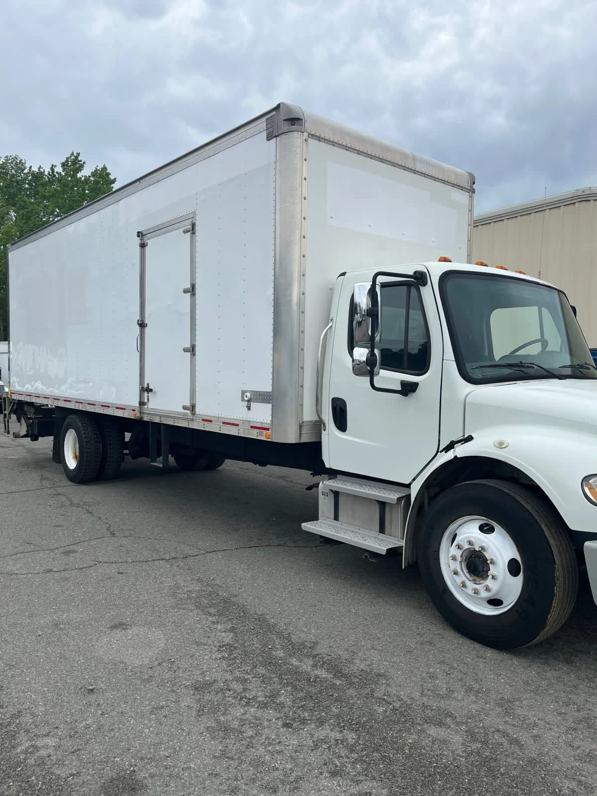 2019 Freightliner M2 106 in Ashland, VA — photo 3