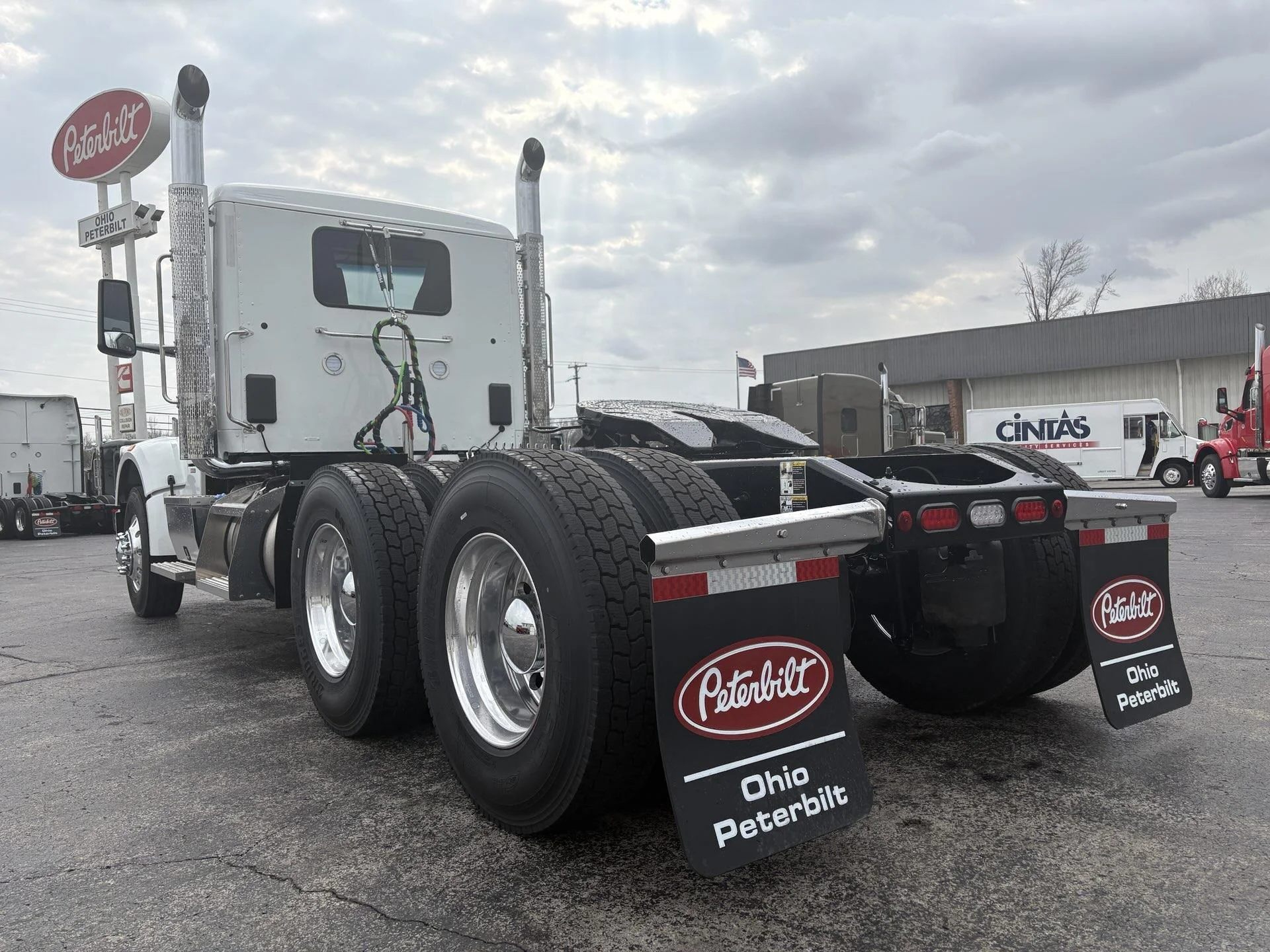 2027 Peterbilt 567 in Findlay, OH — photo 5