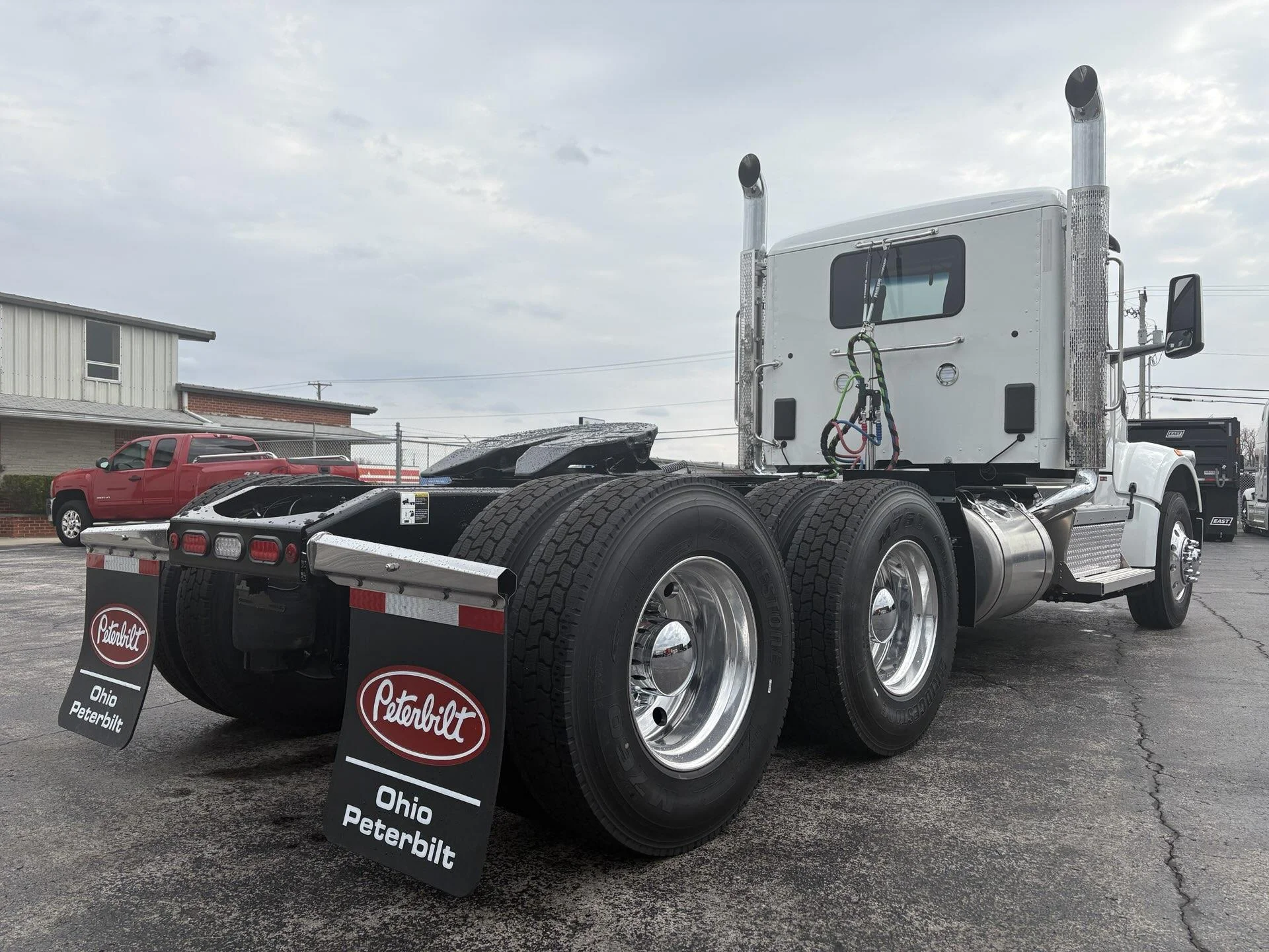 2027 Peterbilt 567 in Findlay, OH — photo 6