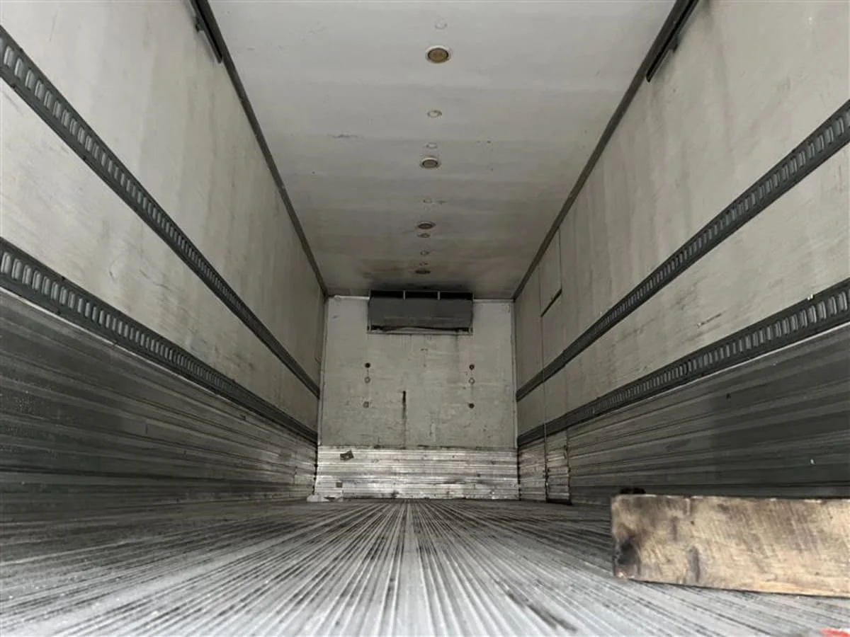 2019 Freightliner M2 106 - image 9