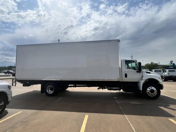 2025 International MV - image 7