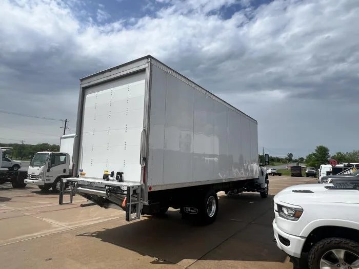 2025 International MV - image 6