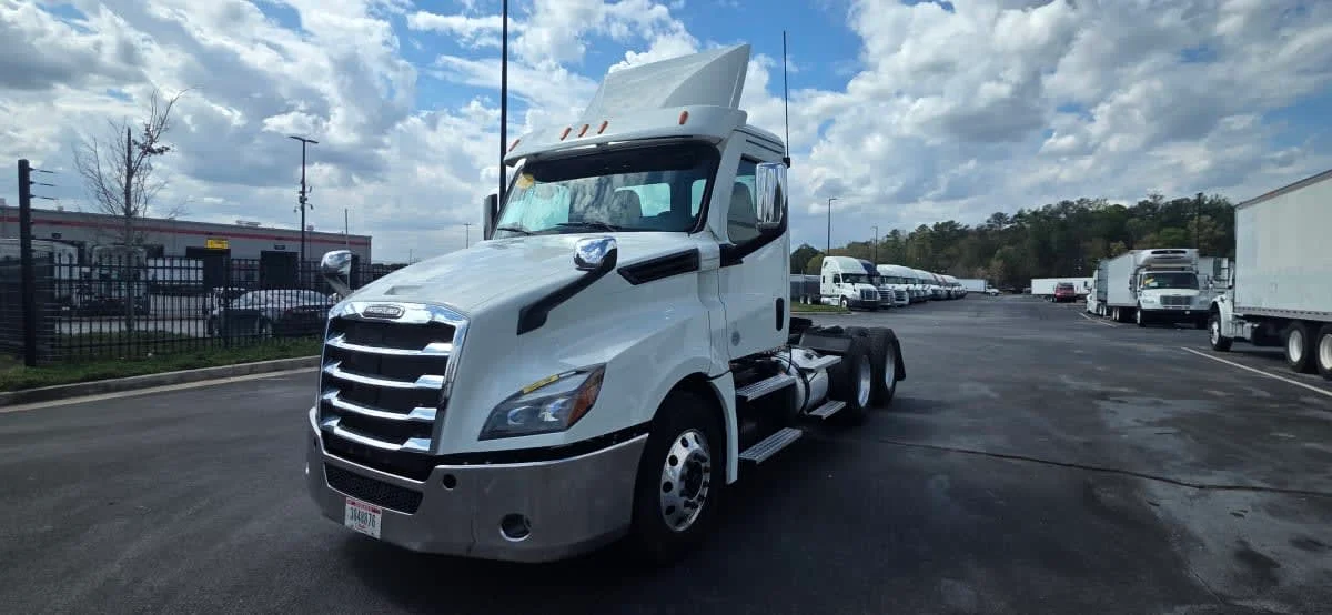 2021 Freightliner Cascadia in Atlanta, GA