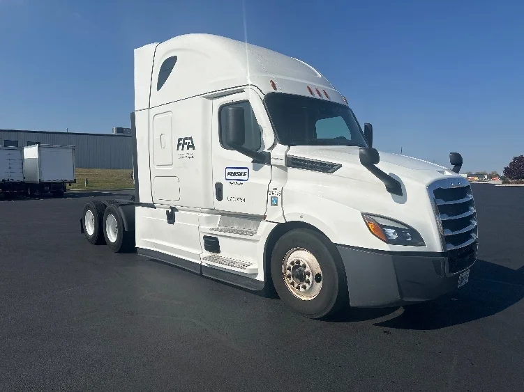 2023 Freightliner Cascadia in Montgomery, NY
