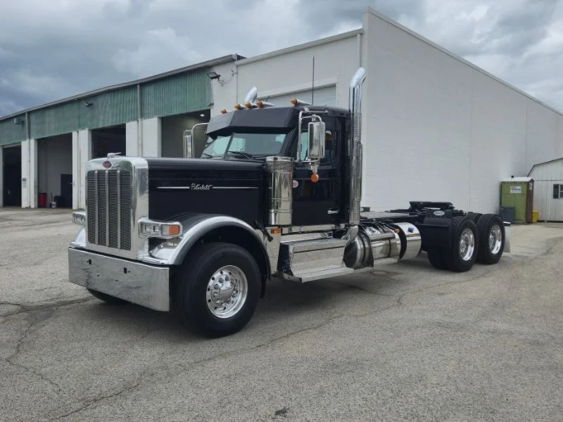 2026 Peterbilt 589