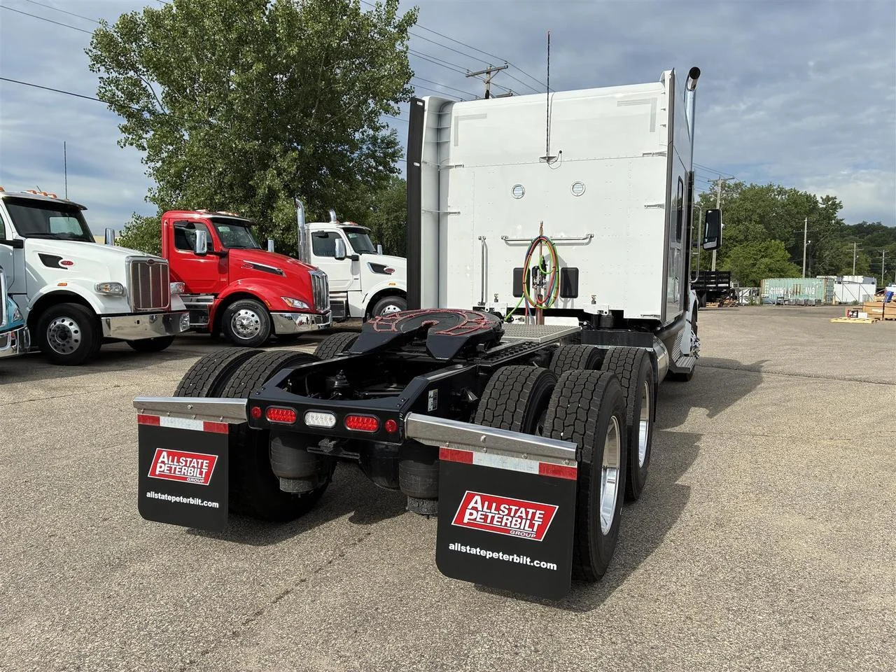 2027 Peterbilt 567 in South St. Paul, MN — photo 4