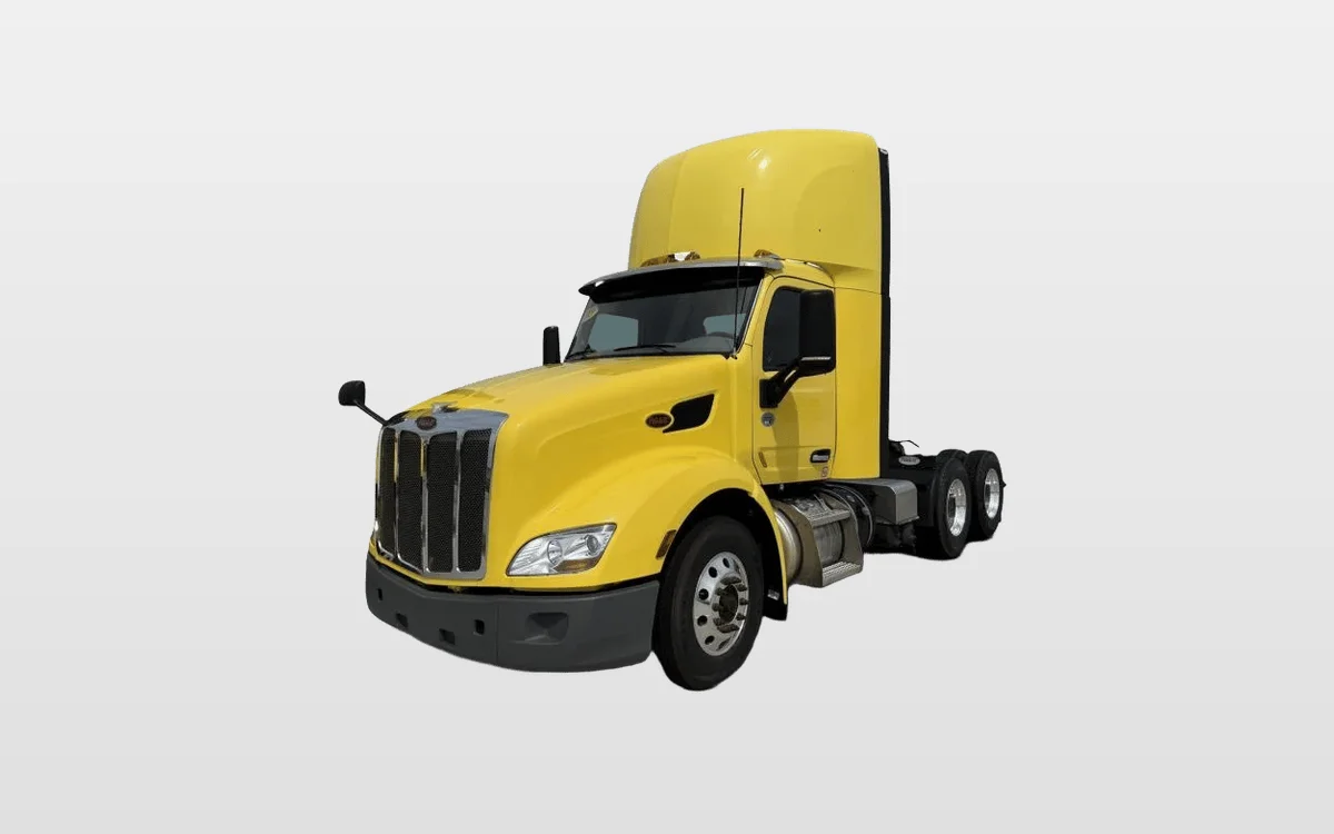2021 Peterbilt 579 - image 1