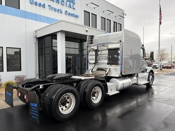 2025 Peterbilt 579 in Salt Lake City, UT — photo 8