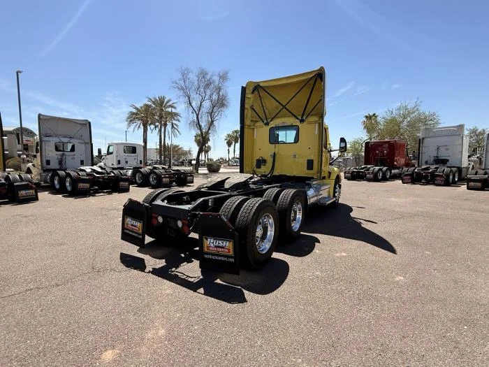 2023 Peterbilt 579 — photo 6