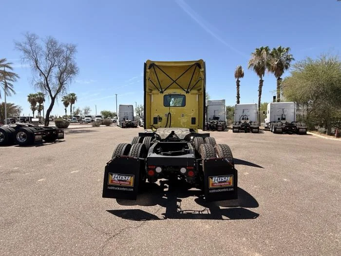 2023 Peterbilt 579 — photo 5