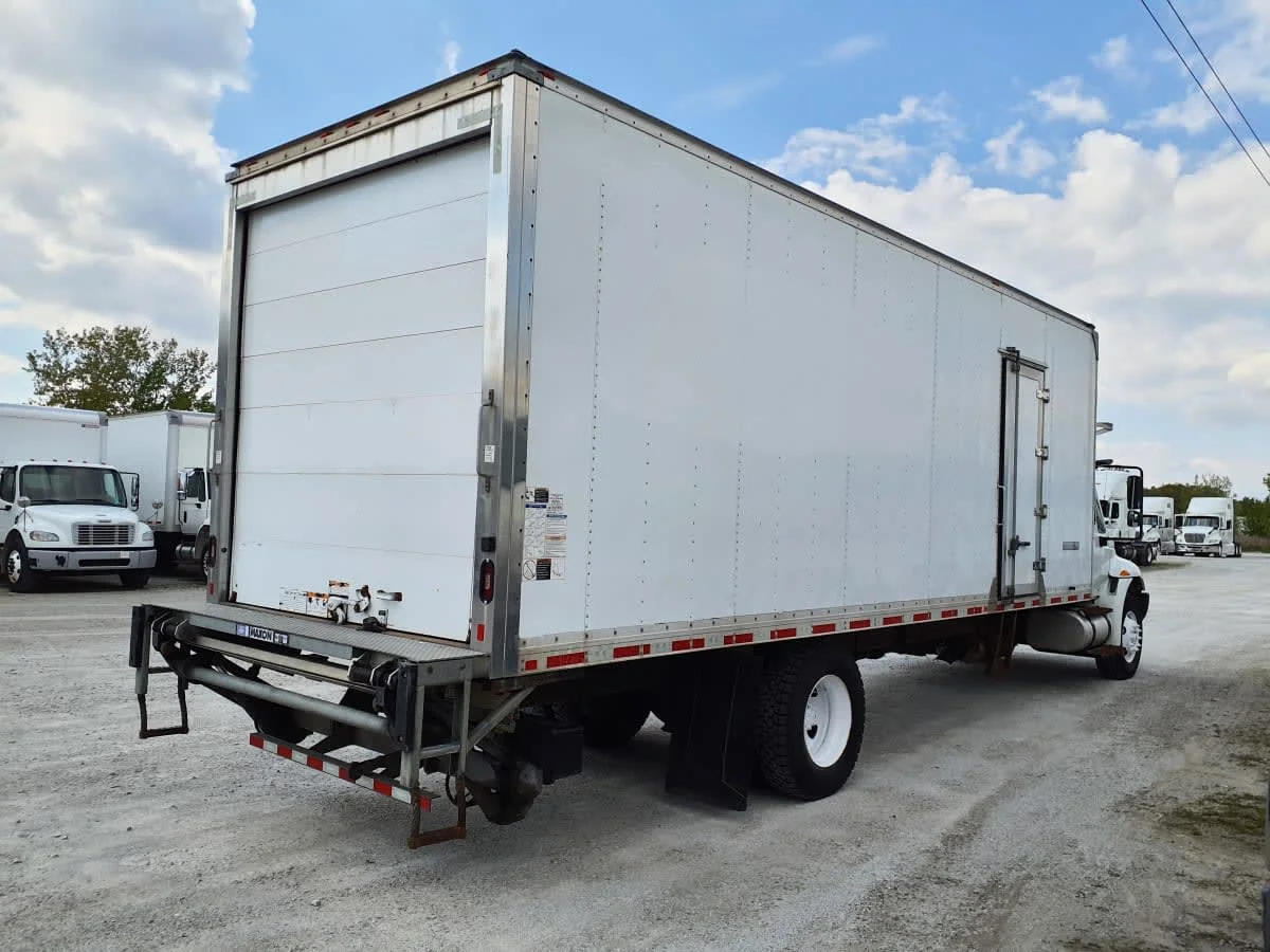 2019 International 4300 in Indianapolis, IN — photo 4