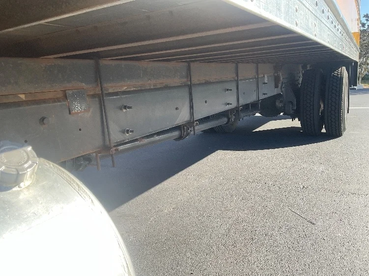 2021 International MV - image 5