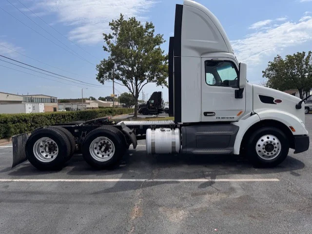 2021 Peterbilt 579 in Memphis, TN — photo 10