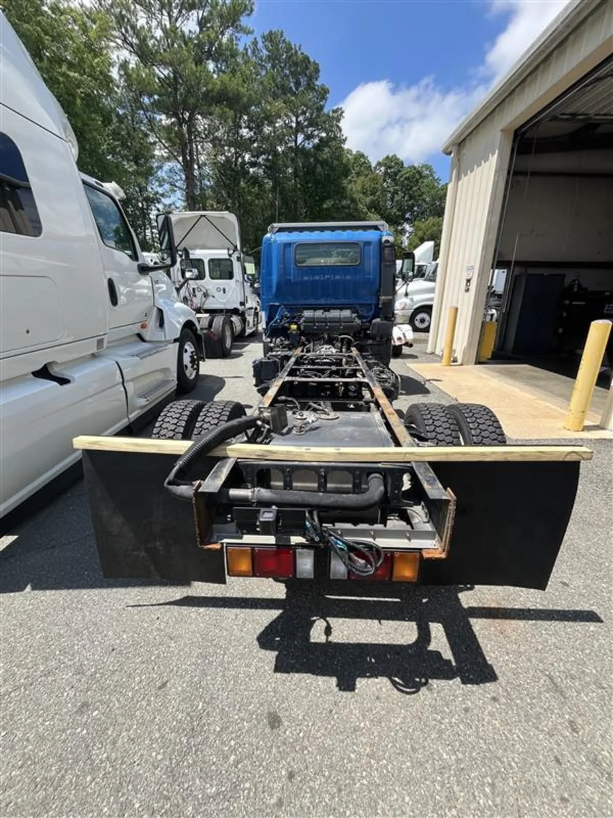 2019 Hino in Ashland, VA — photo 5
