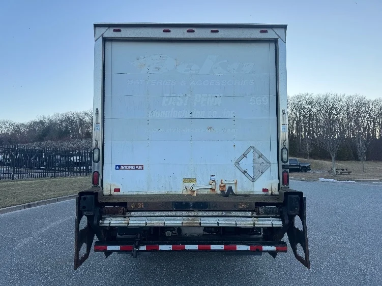 2014 Freightliner M2 106 - image 7